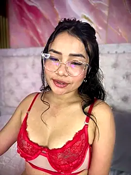 Snapshot of Rousse_blue chatting on October 17, 3:42 am Rousse blue online show from October 17, 3:42 am