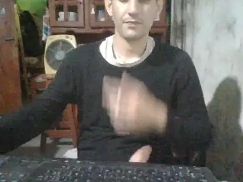 Snapshot of elsaiya chatting on December 28, 2:01 am elsaiya online show from December 28, 2:01 am