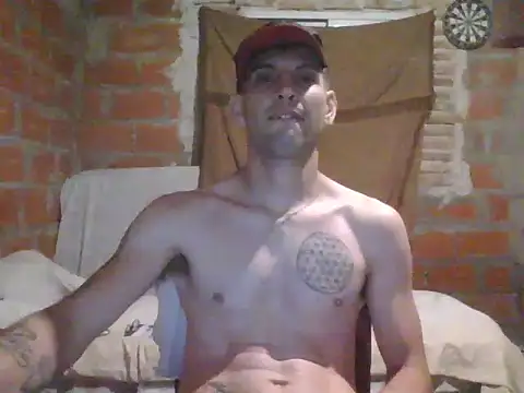 Snapshot of elsaiya chatting on January 19, 2:47 am elsaiya online show from January 19, 2:47 am