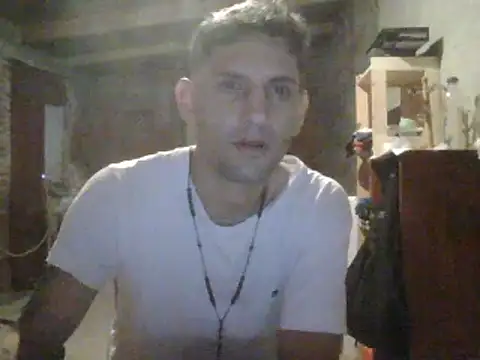 Snapshot of elsaiya chatting on February 12, 3:18 am elsaiya online show from February 12, 3:18 am