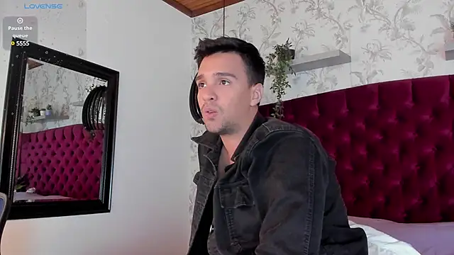 Edward max online show from January 10, 9:44 am