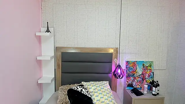 shelbystetson online show from February 2, 12:26 pm