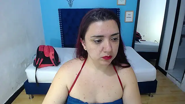 kinky redhead18 online show from October 14, 1:34 pm