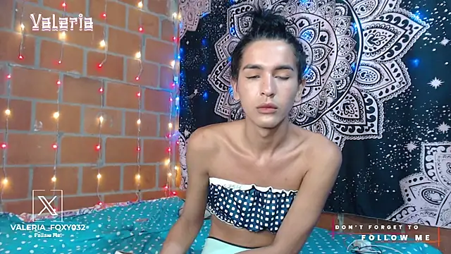 liissa 0 online show from October 24, 3:19 pm