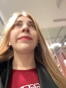 Sunny   Bunny online show from November 5, 1:11 pm