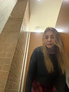 Sunny   Bunny online show from December 20, 12:12 pm