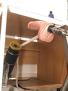 Snapshot of Inseminator69 chatting on February 4, 6:30 am Inseminator69 online show from February 4, 6:30 am