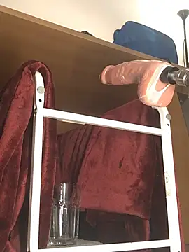 Snapshot of Inseminator69 chatting on March 17, 9:45 am Inseminator69 online show from March 17, 9:45 am