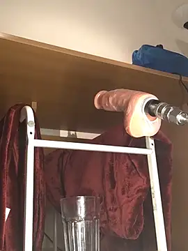 Snapshot of Inseminator69 chatting on March 18, 6:16 am Inseminator69 online show from March 18, 6:16 am