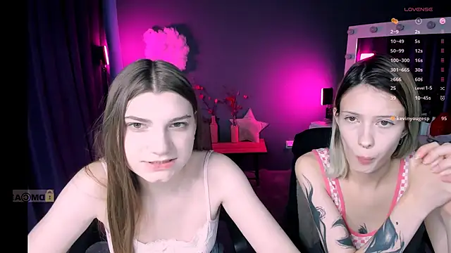 Snapshot of pure_radiance1 chatting on January 9, 12:52 pm pure radiance1 online show from January 9, 12:52 pm