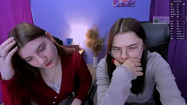 Snapshot of pure_radiance1 chatting on January 30, 9:47 am pure radiance1 online show from January 30, 9:47 am