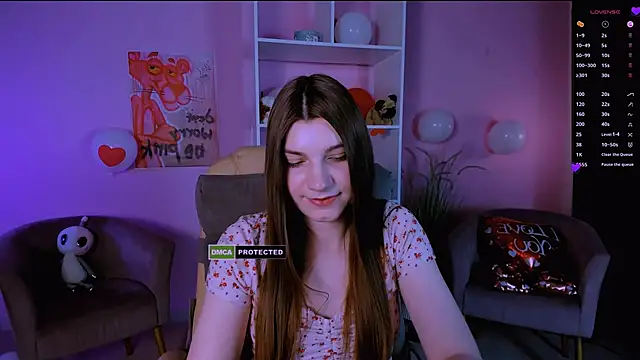 Snapshot of pure_radiance1 chatting on February 25, 3:38 pm pure radiance1 online show from February 25, 3:38 pm