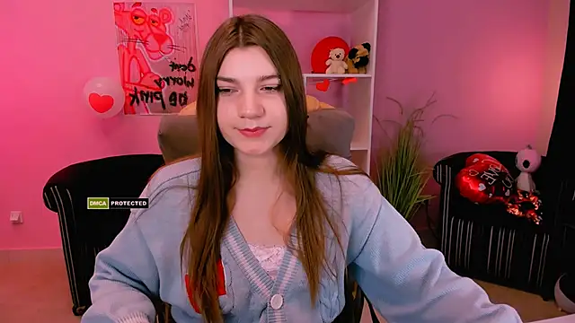 Snapshot of pure_radiance1 chatting on February 27, 9:32 am pure radiance1 online show from February 27, 9:32 am