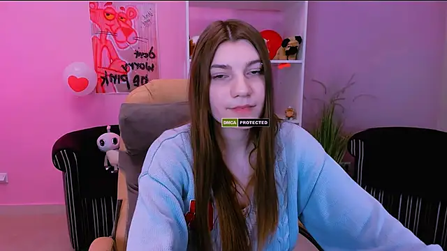 Snapshot of pure_radiance1 chatting on March 3, 3:53 pm pure radiance1 online show from March 3, 3:53 pm