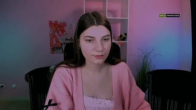 Snapshot of pure_radiance1 chatting on March 10, 10:15 am pure radiance1 online show from March 10, 10:15 am