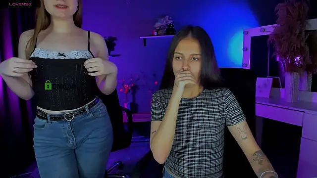 Snapshot of pure_radiance1 chatting on September 15, 1:11 pm pure radiance1 online show from September 15, 1:11 pm