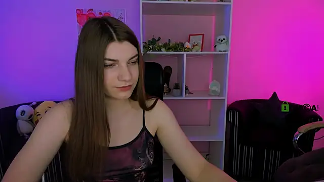 Snapshot of pure_radiance1 chatting on September 23, 5:32 am pure radiance1 online show from September 23, 5:32 am