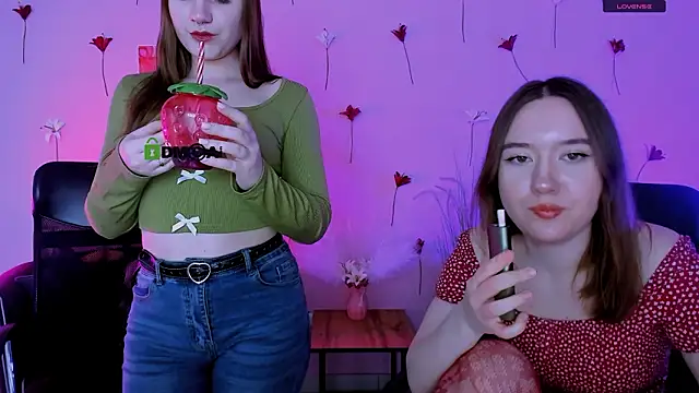 pure radiance1 online show from February 18, 10:11 am