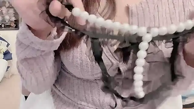 Stars Elyn online show from December 16, 5:59 am