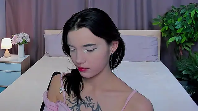 as1an girlfriend online show from September 9, 10:48 am