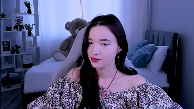 as1an girlfriend online show from May 19, 3:35 am