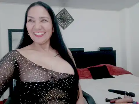 Hanna-33 online show from March 29, 6:52 pm