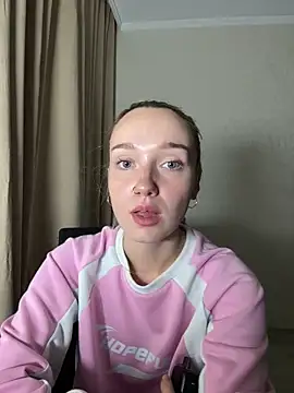 Wild Sophie  online show from September 22, 3:03 pm