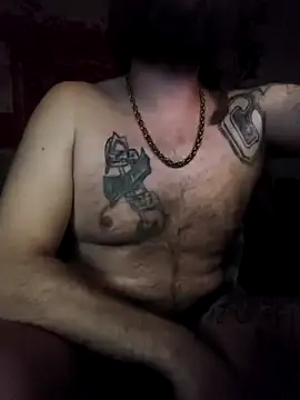 Ozomitro online show from February 11, 11:10 pm