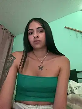 Hilary pinkk online show from December 19, 2:34 am