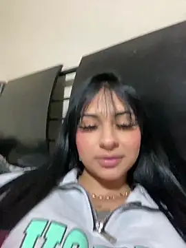 Hilary pinkk online show from March 18, 2:15 am