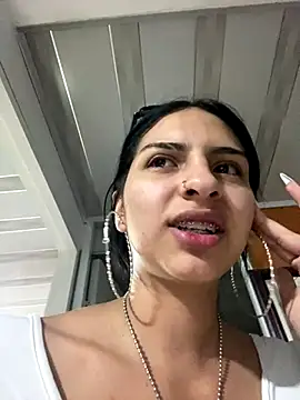 Hilary pinkk online show from October 8, 3:37 am