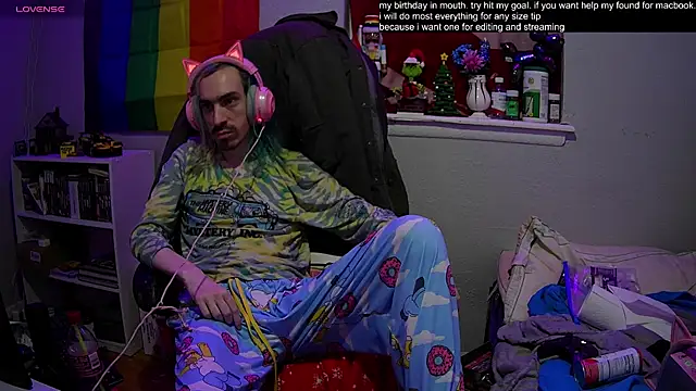 tallnerdyguy online show from January 14, 5:08 am