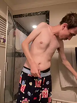 tallnerdyguy online show from July 17, 3:35 am