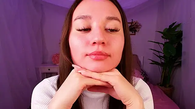 margeriTirell online show from November 8, 2:56 am