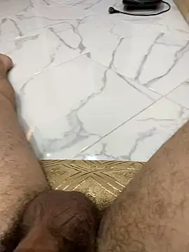 Snapshot of dzpoweralg chatting on January 2, 11:52 am dzpoweralg online show from January 2, 11:52 am