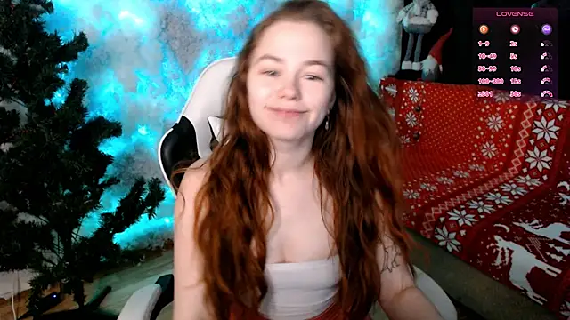 Snapshot of Fox_Lisa chatting on December 9, 8:33 am Fox Lisa online show from December 9, 8:33 am