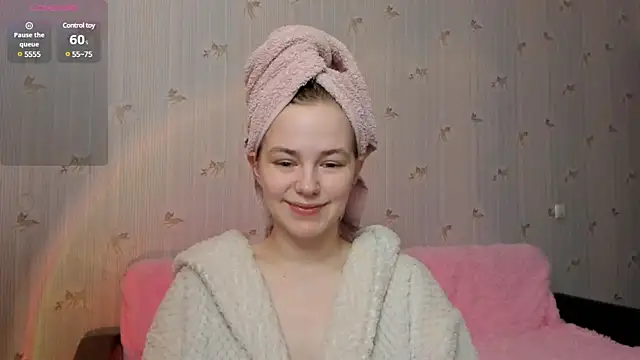 Snapshot of Fox_Lisa chatting on March 17, 11:42 am Fox Lisa online show from March 17, 11:42 am