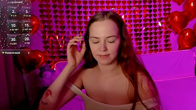 Snapshot of Fox_Lisa chatting on February 17, 8:26 pm Fox Lisa online show from February 17, 8:26 pm