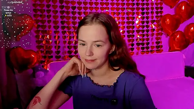 Snapshot of Fox_Lisa chatting on February 19, 7:54 pm Fox Lisa online show from February 19, 7:54 pm