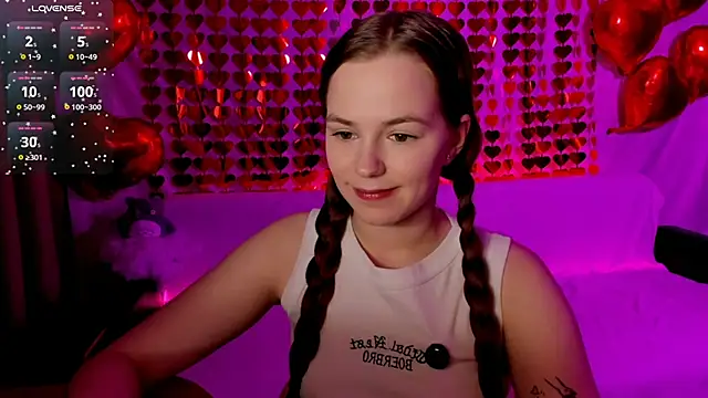 Snapshot of Fox_Lisa chatting on March 6, 7:43 pm Fox Lisa online show from March 6, 7:43 pm