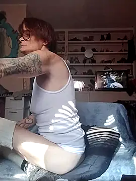 ivylee31 online show from November 10, 6:18 pm