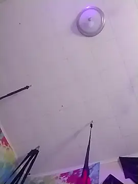 ivylee31 online show from March 23, 9:08 pm