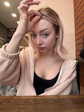 melissa grr online show from December 18, 8:31 am