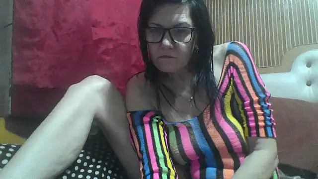 Snapshot of AlanaLaDream chatting on January 29, 8:46 pm AlanaLaDream online show from January 29, 8:46 pm