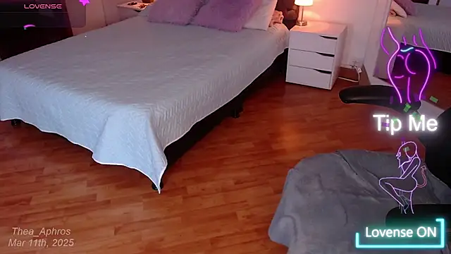 Snapshot of Thea_Aphros_ chatting on March 12, 2:20 am Thea Aphros online show from March 12, 2:20 am