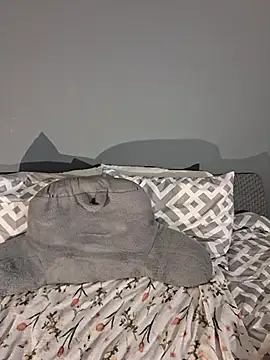 MsPink Flamingtoes544 online show from January 17, 12:21 pm