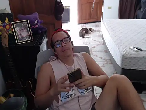 Snapshot of Pit_xxz chatting on November 1, 6:54 pm Pit xxz online show from November 1, 6:54 pm