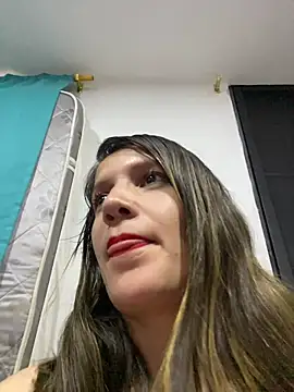 Snapshot of gwen_ashly chatting on February 16, 9:55 pm gwen ashly online show from February 16, 9:55 pm