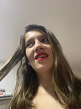 Snapshot of gwen_ashly chatting on February 27, 8:53 pm gwen ashly online show from February 27, 8:53 pm