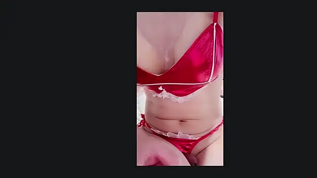 Im IVE LOVE online show from December 15, 1:35 am